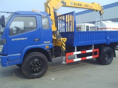 云南隨車吊服務 專業交通運輸設備供應